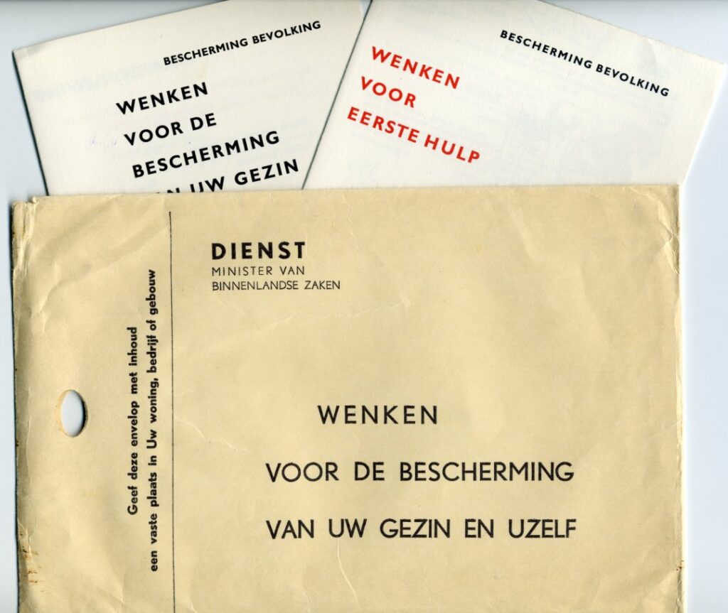 Brochure overheid atoomdreiging